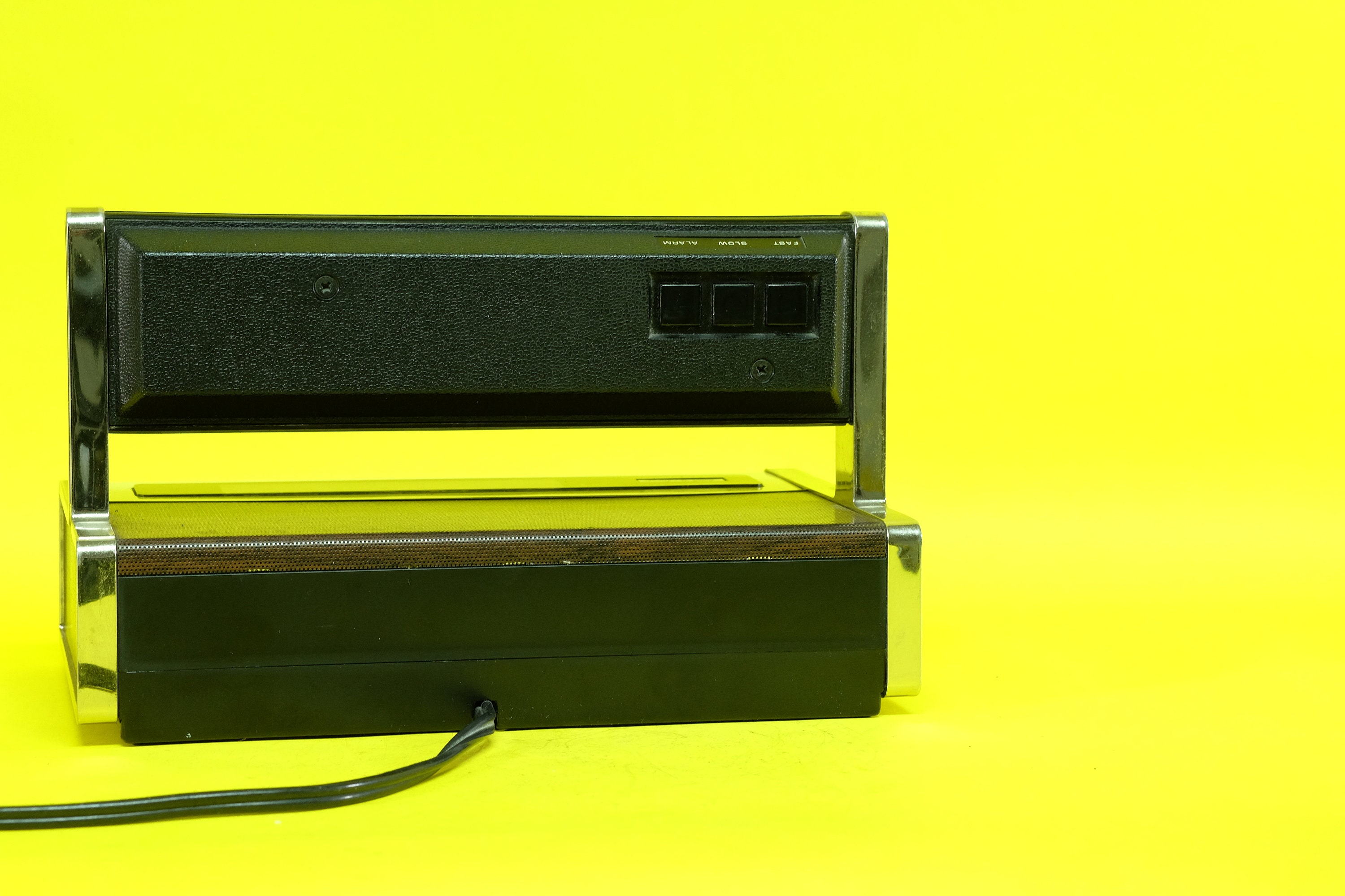 Vintage Zenith the Billboard Alarm Clock Radio Model L465W Etsy