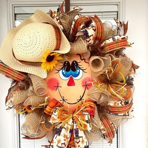 Whimsical Scarecrow Wreath, Autumn Wreath, Harvest Wreath, Farmhouse Fall Wreath, Thanksgiving Wreath, Fall Scarecrow Door Decor