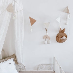 Drapeaux écrus, Bruant de chambre blanche, Drapeaux triangles, Guirlande avec glands, Décor de chambre de fille, Guirlande boho, Décor pour enfants scandinaves, Or image 6