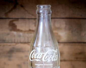 Vintage Coca-Cola Bottle - Glass Bottle Retro Vintage Collectible - Coke Coca Cola Classic Glass Bottle - Advertisement Collectible Bottle
