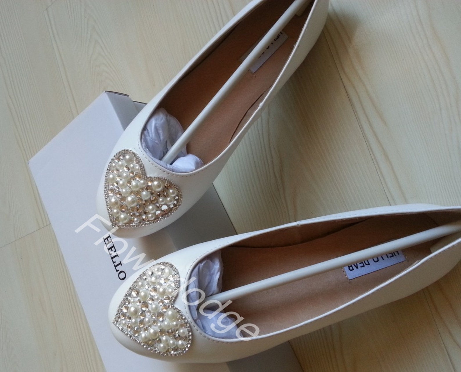 ivory real leather ballet flats women shoes-custom prom girls shoes-love heart design swarovski crystal ivory pearl beads brides