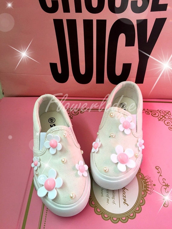 Floral toile chaussures pour femmes grande fille enfant en bas âge les filles Unique toile chaussures Ivoire roses fleurs blanches à la main personnaliser personnalisé Prom Shoes | Premiers Clients
Floral toile chaussures pour femmes grande fille fille fille enfant en bas âge les filles Unique toile chaussures Ivoire roses fleurs blanches à la main personnaliser personnalisé Prom Shoes | Premiers Clients
57fe48