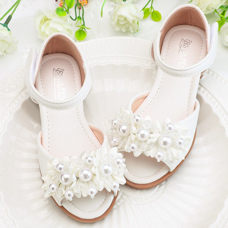 Buy > girls flower sandals > in stock