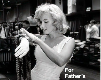 Marilyn Monroe, FUNNY FATHER'S DAY Card, snarky card, tongue in cheek card, dad card, vintage, dad's money, father's day gifts [814-011]