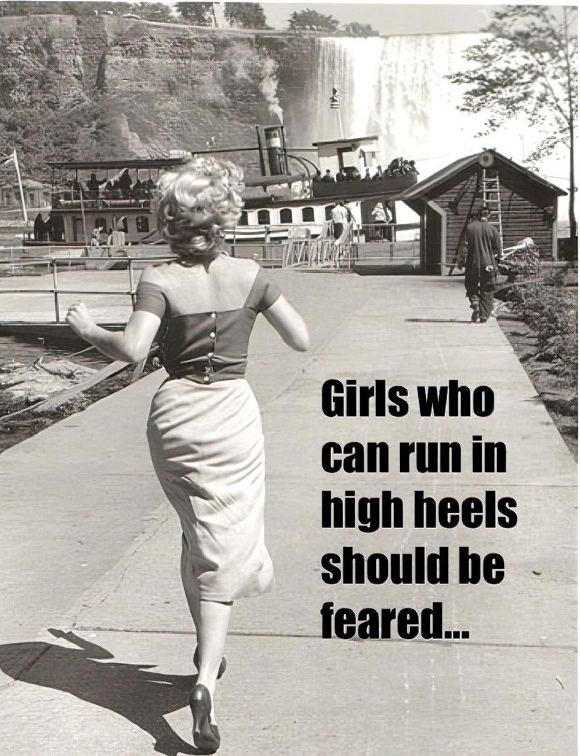 Girls Who Can Run in High Heels Just Because, Friendship, Thinking