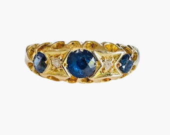 Exquisite Antique 18ct Gold Rose-cut Diamond & Sapphire five stone boat ring