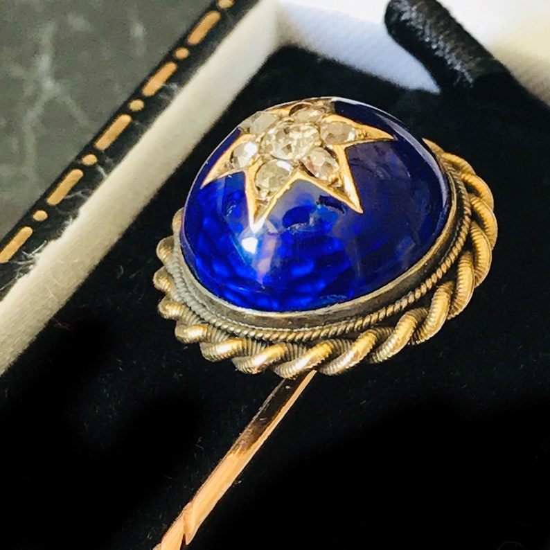 tie Stick cravat lapel pin Victorian Gold Guilloche Enamel and Diamond star Circa 1860