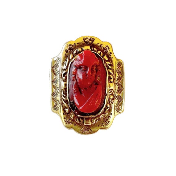 Antique, Victorian 18ct gold carved Coral portrai… - image 1