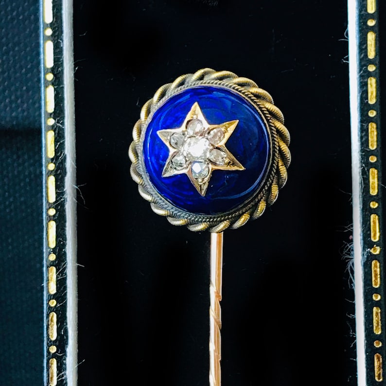 tie Stick cravat lapel pin Victorian Gold Guilloche Enamel and Diamond star Circa 1860