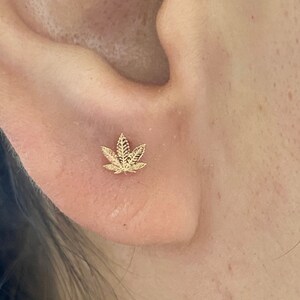 Weed leaf stud earrings sale