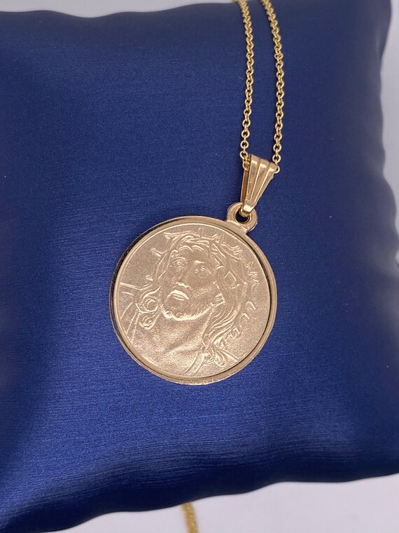 Round cheap jesus pendant