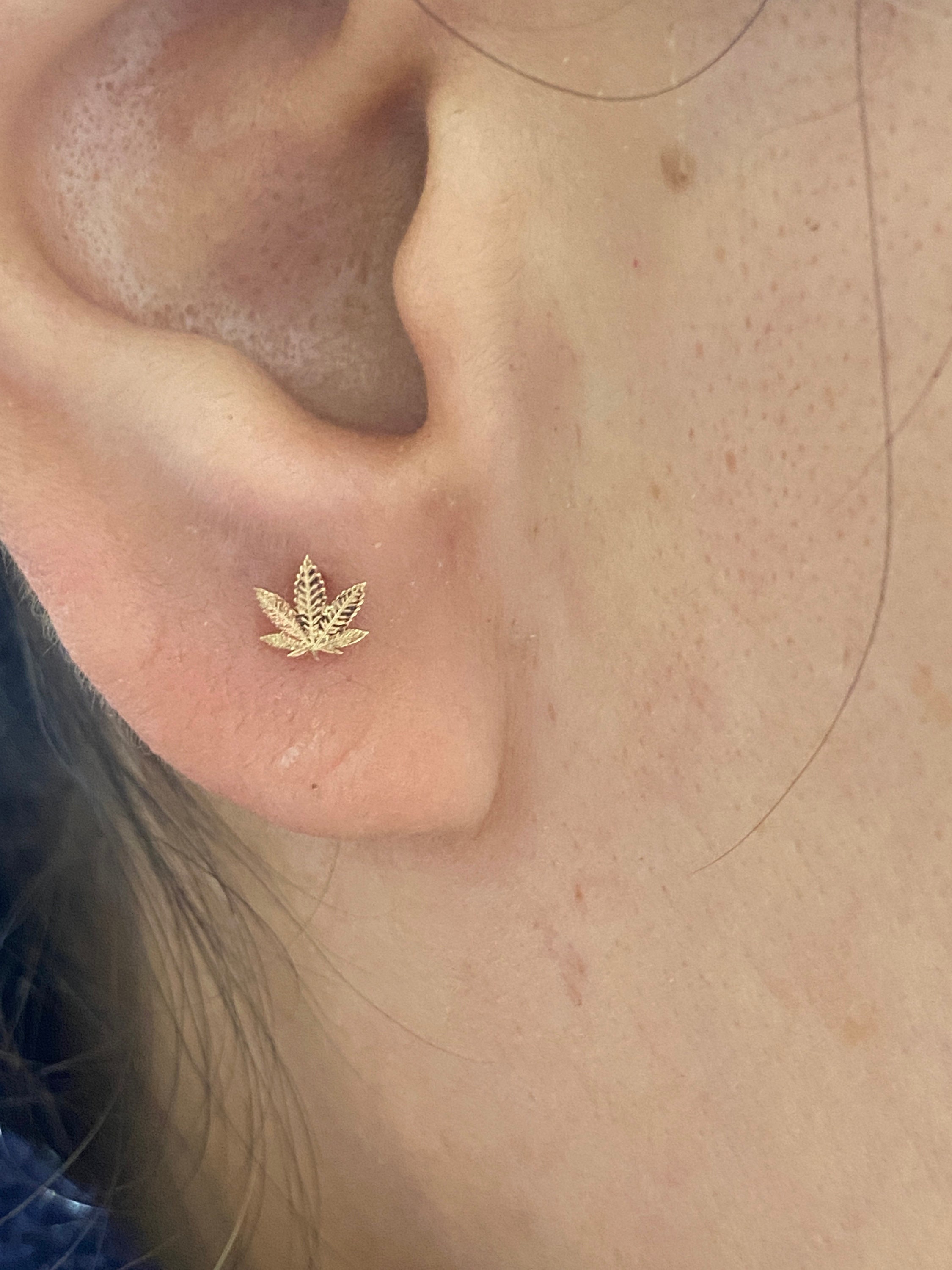 Gold weed deals leaf earrings