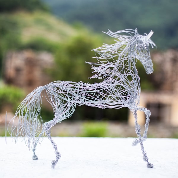 Metal Art Sculpture, Crystal Wire Art, eenhoorn cadeau, eenhoorn sculptuur, eenhoorn beeldje, kristal dier beeldje, paard beeldje