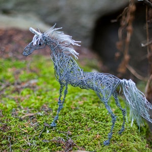 Unicorn Horse, Fantasy Animal, Horse Figurine, Unicorn Sculpture, Gift For Her, Wired Animal Horse, Mythical Creatures, Wired Art