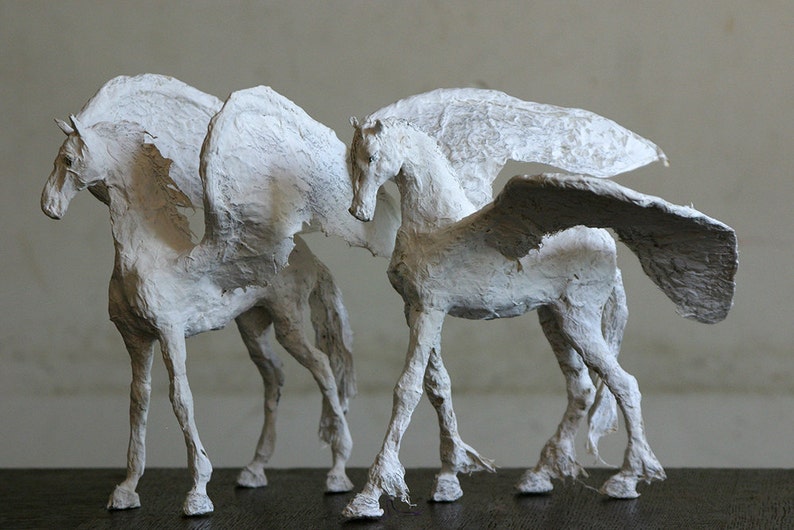 Caballo escultura papel Mache escultura regalo de boda image 0
