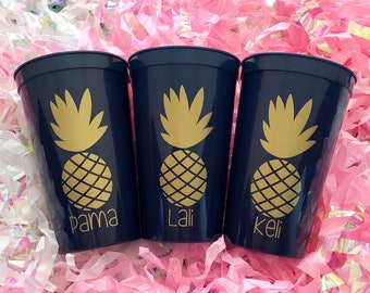 Personalized Pineapple Stadium Cups, 22oz, Pineapple Cups, Personalized Bridesmaids Cups, Bachelorette Party Cups, Party Cups, Tropical Cups