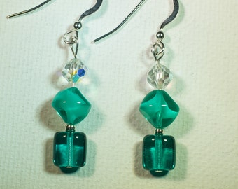 Green sparkly crystal earrings-A153