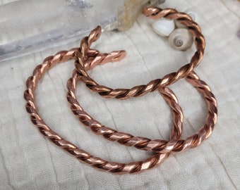 Braided Hammered Copper Cuff Bracelet: Rustic Wrist Jewelry