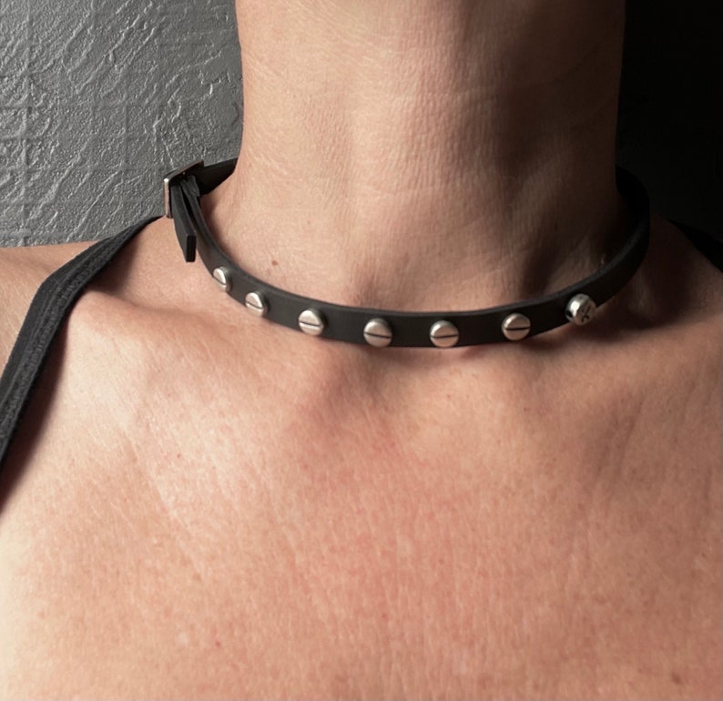 Choker necklace / bracelet 2 turns in black leather MEKA image 4