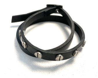 Choker necklace / bracelet 2 turns in black leather MEKA