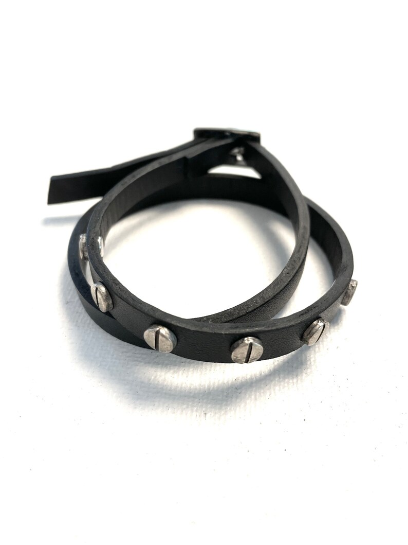 Collier ras de cou / bracelet 2 tours en cuir noir MEKA image 1
