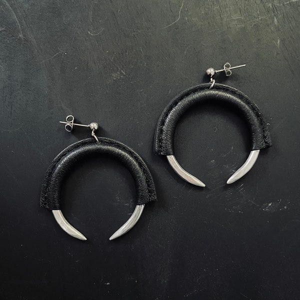 Boucles d’oreilles en cuir et aluminium KLAW-S