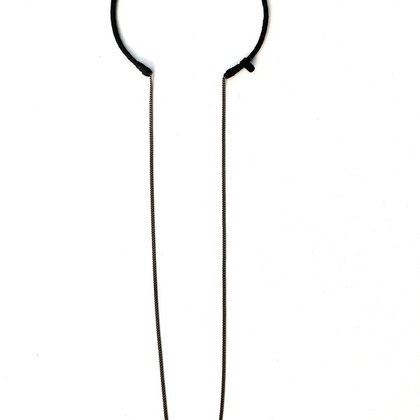 Collier de poitrine en cuir avec motif floral et selle de cheval