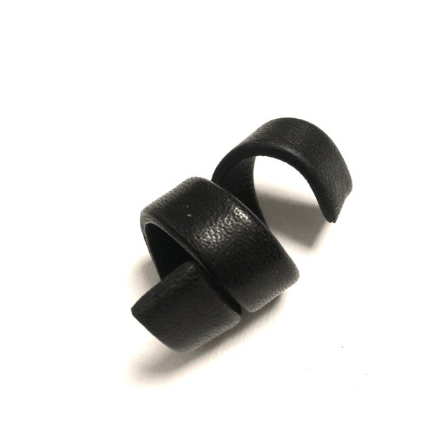 Bague spirale en cuir noir CYKLON-2