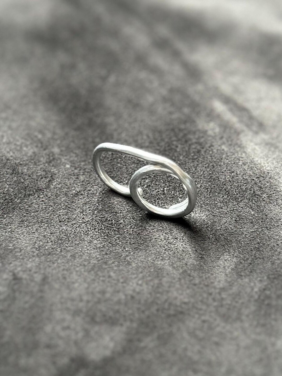 here's UROCO TWO FINGER RING UROCO TWO FINGER RING – h'eres
