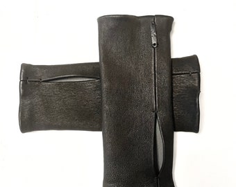 KARL black stretch leather mittens