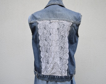 Women's denim vest with lace,Upcycled Denim Vest,Denim vest lace,Denim and Lace,Blue Denim Vest With Lace,Boho,Size M