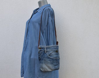 Small crossbody bag,Denim Handbag, Small Phone bag,Small crossbody,Travel purse,Recycled light blue jean messenger bag,Side bag Denim sling