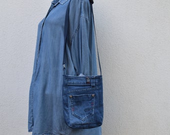 Small crossbody bag,Denim Handbag, Small Phone bag,Small crossbody,Travel purse,Recycled light blue jean messenger bag,Side bag Denim sling
