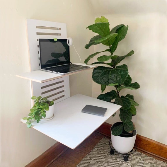 The Best Work-From-Home Gift Ideas of 2020: Sleek Standing Desks, Ergonomic  Chairs, and More