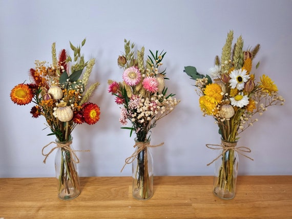 Natural Dry Flowers Bouquet Handmade Dried Flower Bouquet, Gift Box Packaging, Birthday Valentine's Day Gifts, Size: 24