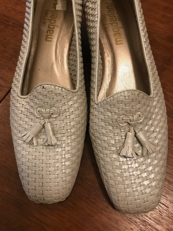 Pearly Offwhite Loafers
