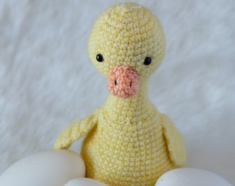 Nugget Gosling (Hatchable) • PDF Crochet Pattern by SweetPippin