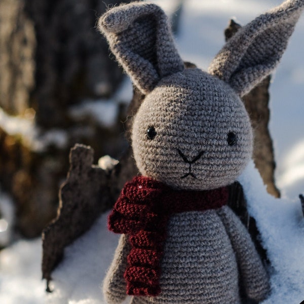 Oliver Bunny • Patron au crochet PDF par SweetPippin