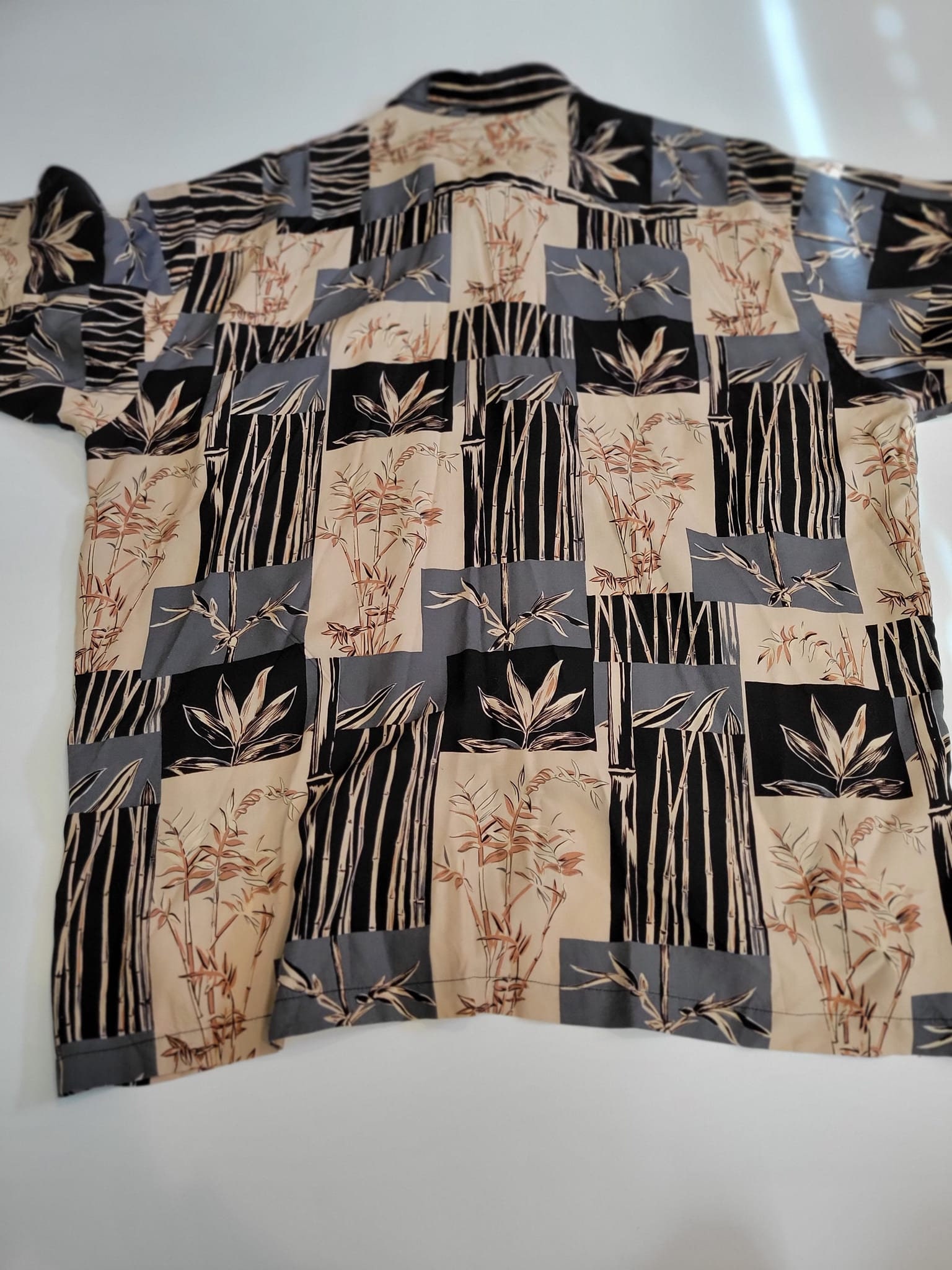 Vintage Tori Richard Black and Tan Color Block Hawaiian Shirt Size 2XL ...