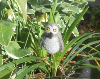 Owl Needle Felt, Needle Felted Bird, Miniature Owl, Bouquet Embellishment, Bridal Bouquet Decoration, Floral Stem, Floral Decor, Wool Owl