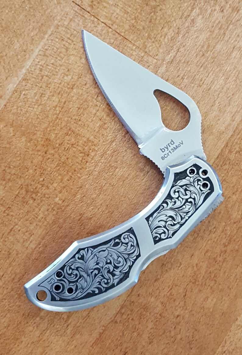 Spyderco Byrd folding knife hand engraved EDC knife Etsy