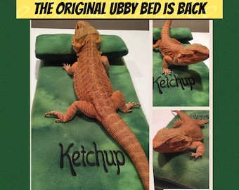Personalized Bearded Dragon Ubby Bed: Fleece Reptile Lounger