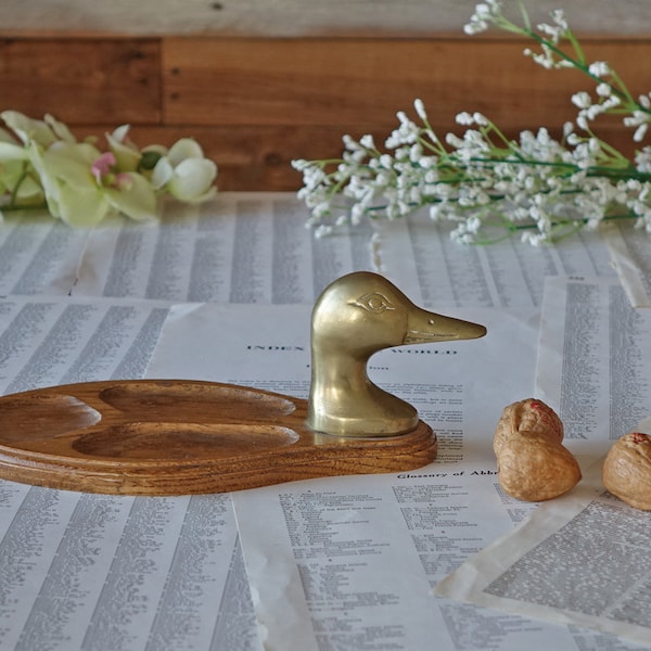 Wood and Brass Duck Dresser Valet Caddy Vintage Empty pocket Men's Jewelry Organizer Valet Tray Wood and Brass Duck