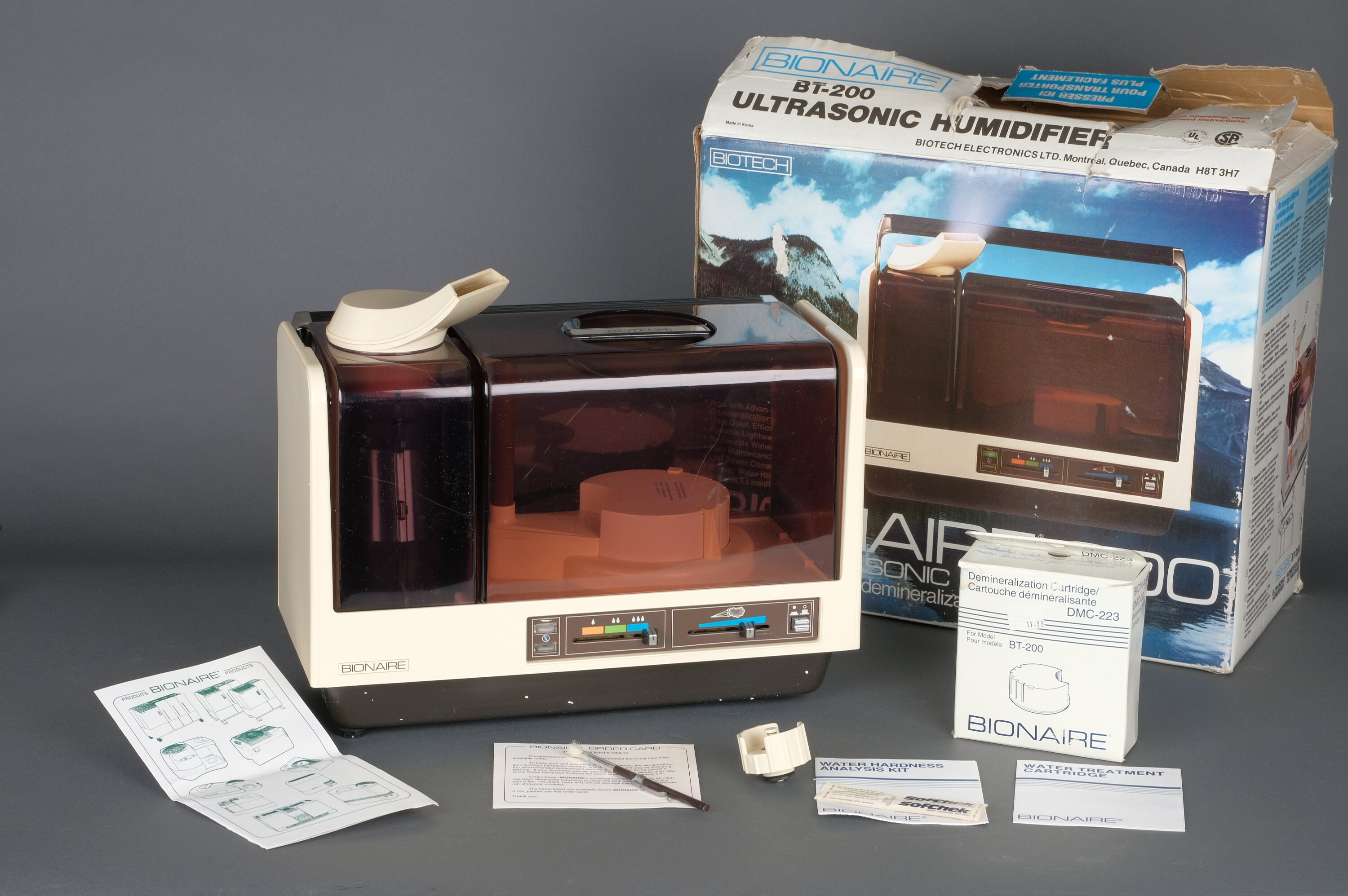Humidificateur Vapeur Chaude Bionaire - 800W, Réservoir 3,8L, Ultra Rapide, Avec Diffuseur D'huiles Essentielles
