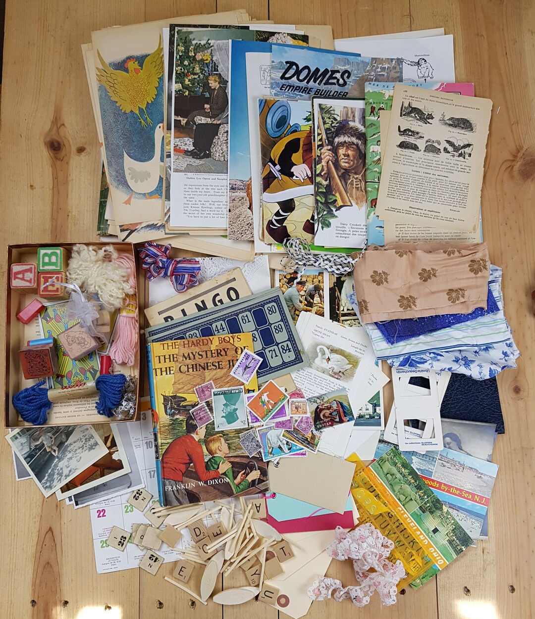 Vintage Paper Scraps Pack Mystery Box for Kids 150 Ephemera DIY ...