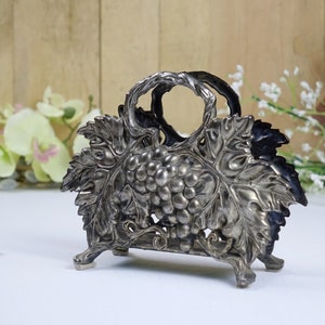 Godinger silver shop ring holder