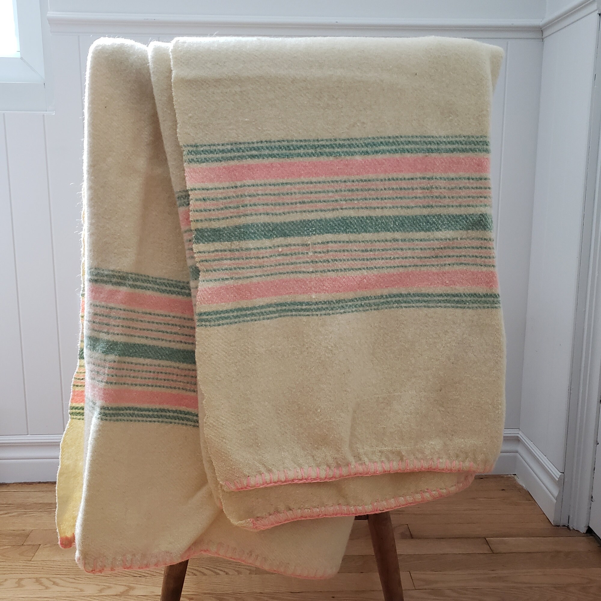 Vintage Woven Wool Blanket French Canadian Blanket Beige Etsy