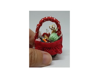 1:12 scale sewing basket, dollhouse miniature