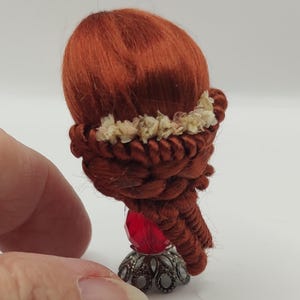 1/12 scale red wig, dollhouse miniatures.