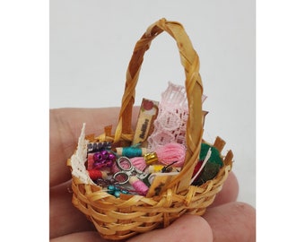 1:12 scale sewing basket, dollhouse miniature